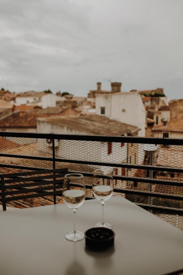 Superbe Appartement Renove - Salon De Provence Buitenkant foto