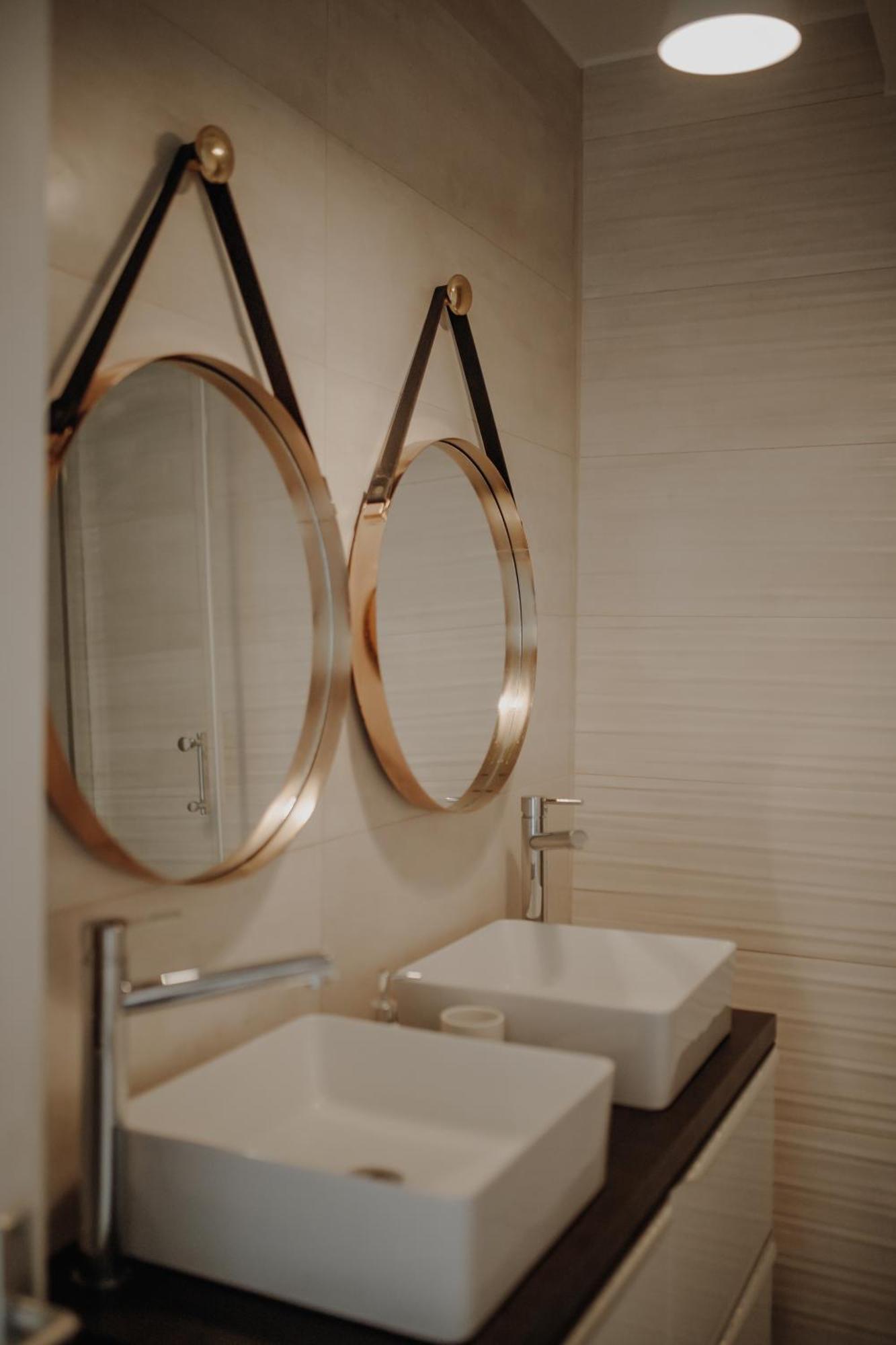 Superbe Appartement Renove - Salon De Provence Buitenkant foto